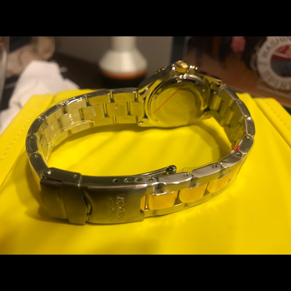 Watch - Picture 3 of 4